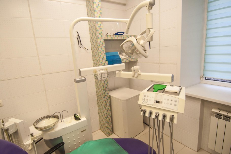 Стоматология Калинина 10