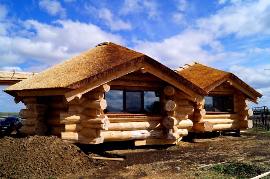 Сруб из Толстого кругляка