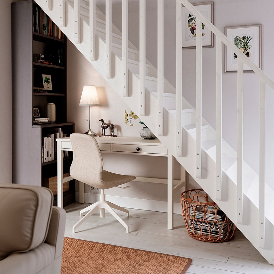 Hemnes ХЕМНЭС стол с 2 ящиками, белая морилка120x47 см