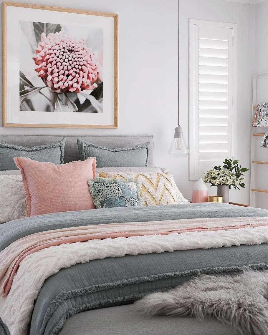 Пудровый цвет в интерьере