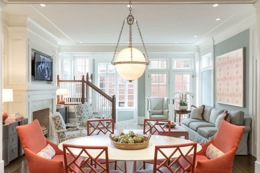 Персиковый цвет стен в интерьере