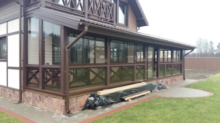 Открытая веранда из бруса