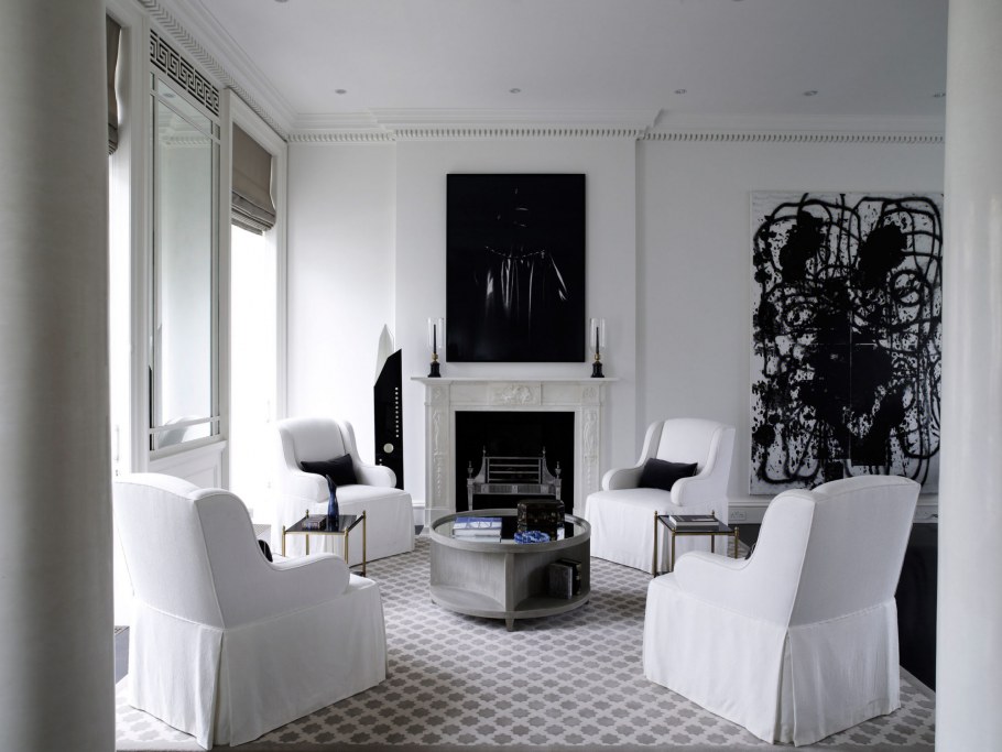 Черно белый интерьер дома