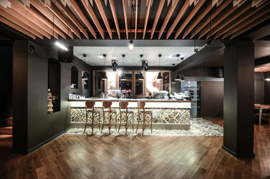 Отделка бара