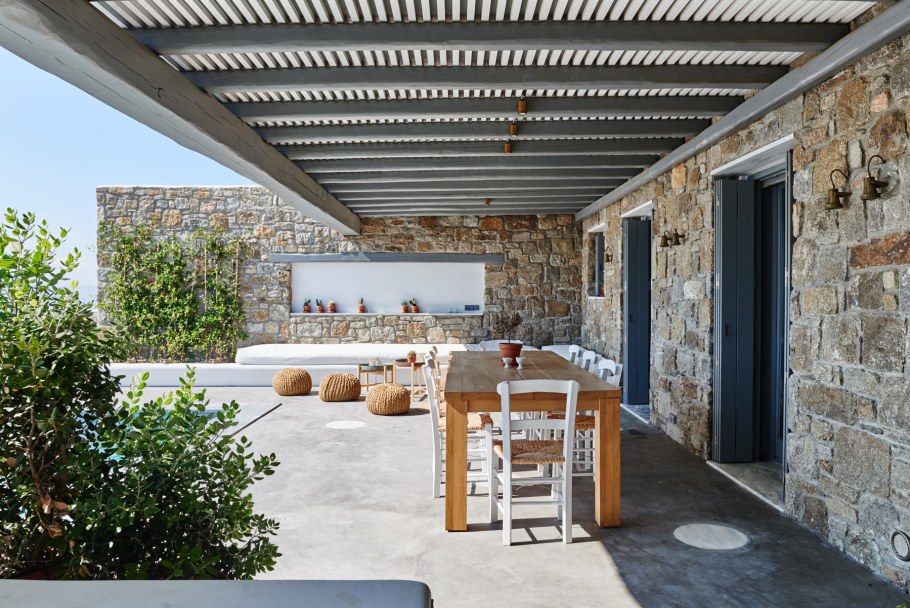 Дом из ракушняка в средиземноморском стиле