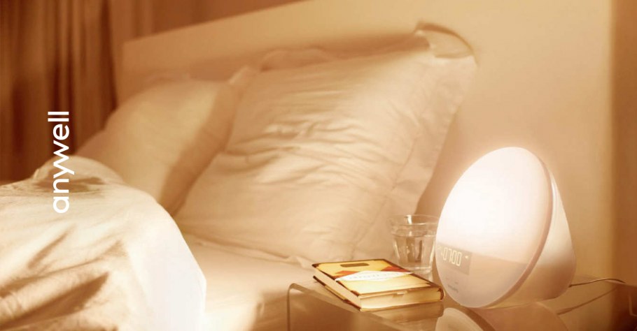 Лампа имитирующая Солнечный свет для человека