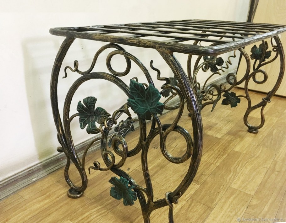 Кованый пуфик