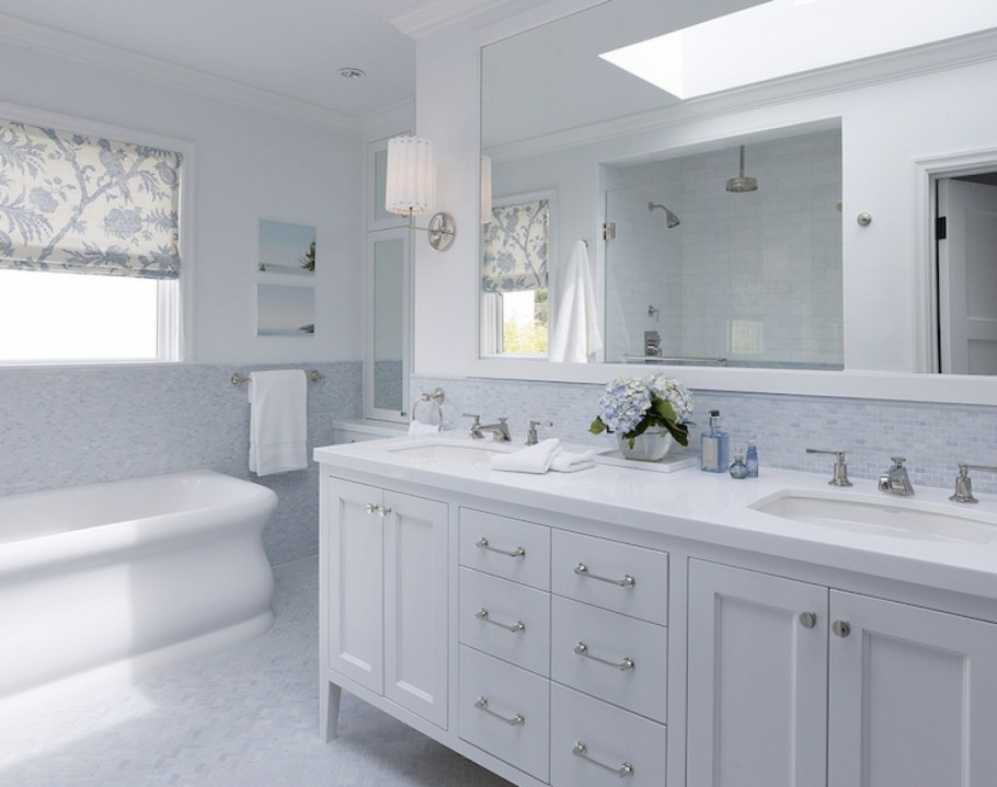 Белая ванная комната