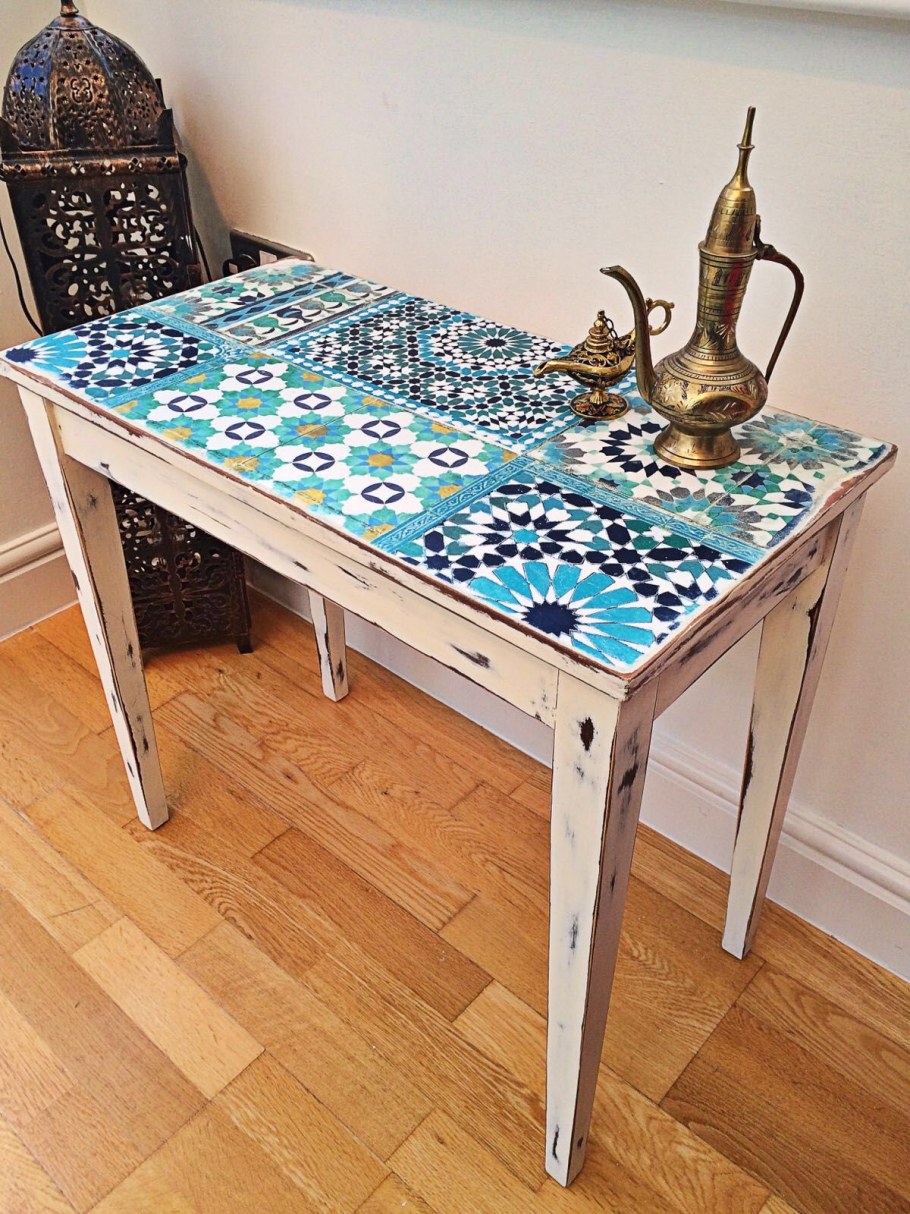 Столешница из мозаики на кухне