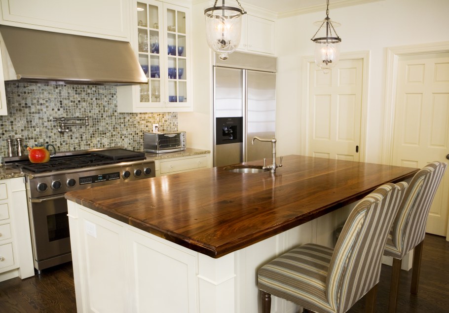 Столешница из мозаики на кухне