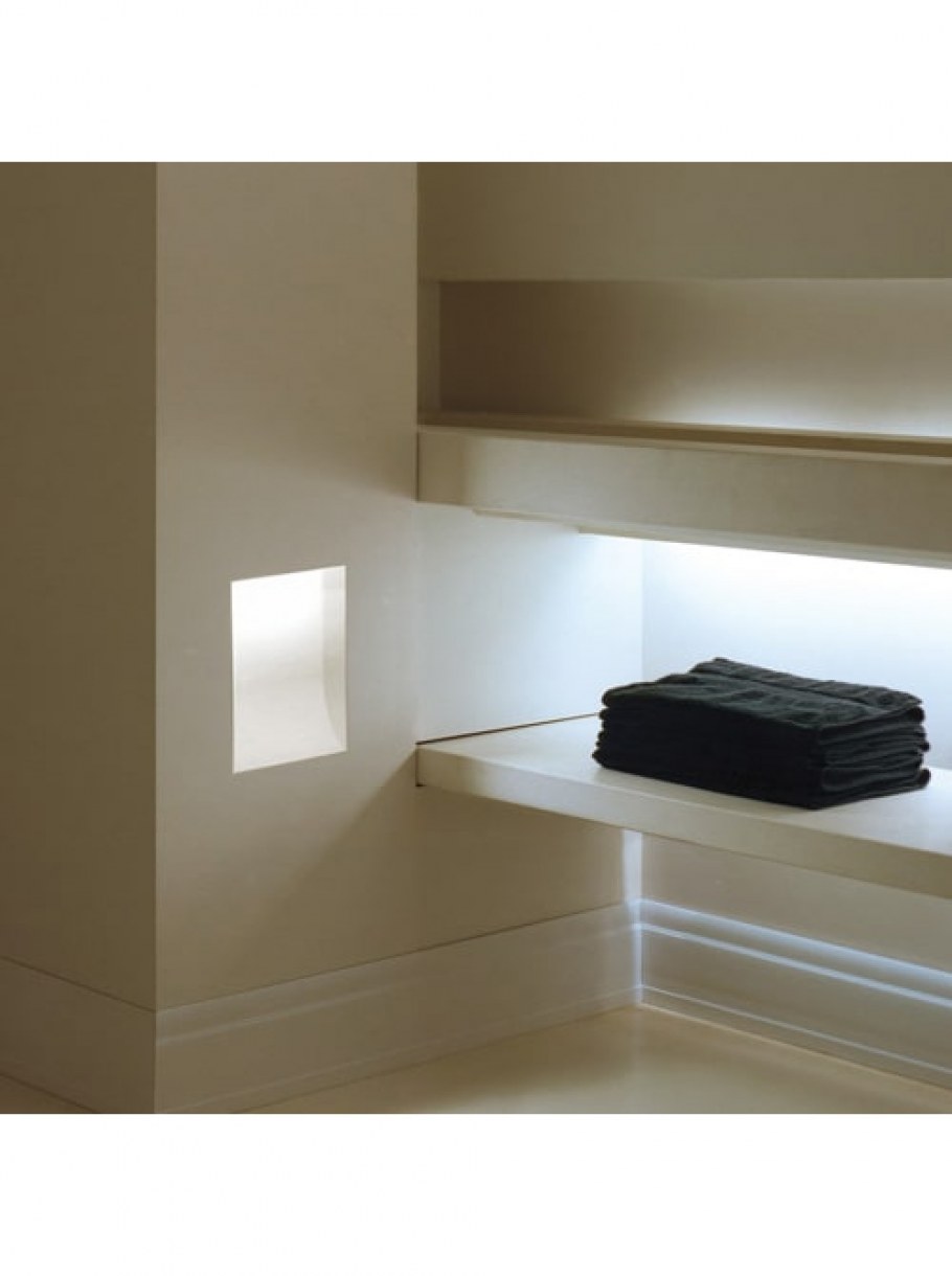 Плинтус Orac sx104