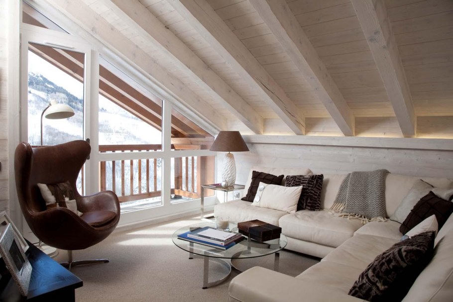 Комната на мансардном этаже