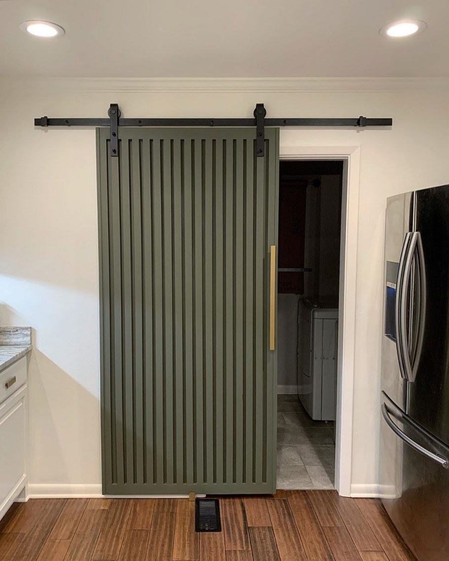 Амбарная дверь