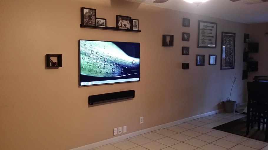 Телевизор самсунг на стену