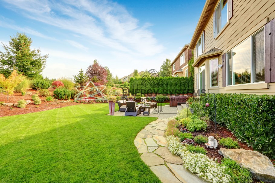 Красивый газон