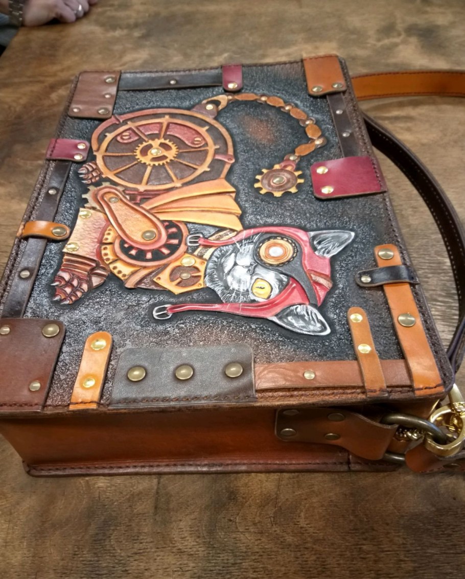 Стол в стиле стимпанк