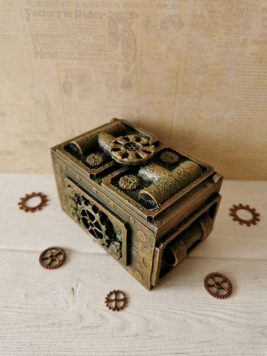 Часы в стиле стимпанк настенные