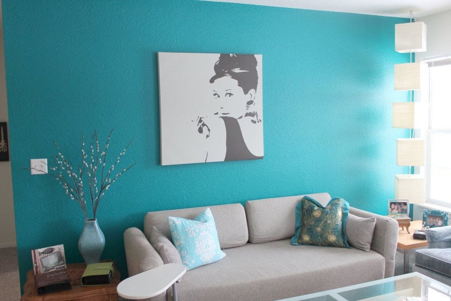 Гостиная в бирюзовом цвете