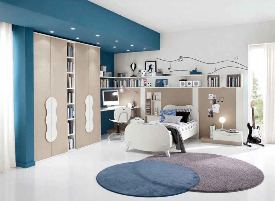 Потолок в комнате подростка