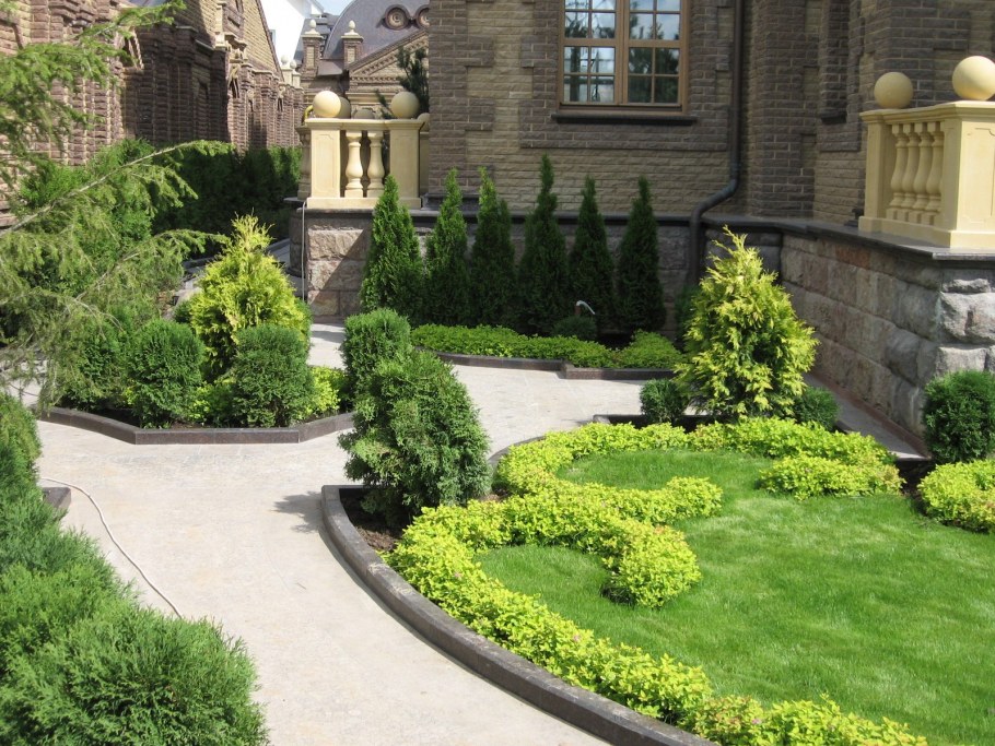 Регулярный сад Ильи Васецкого