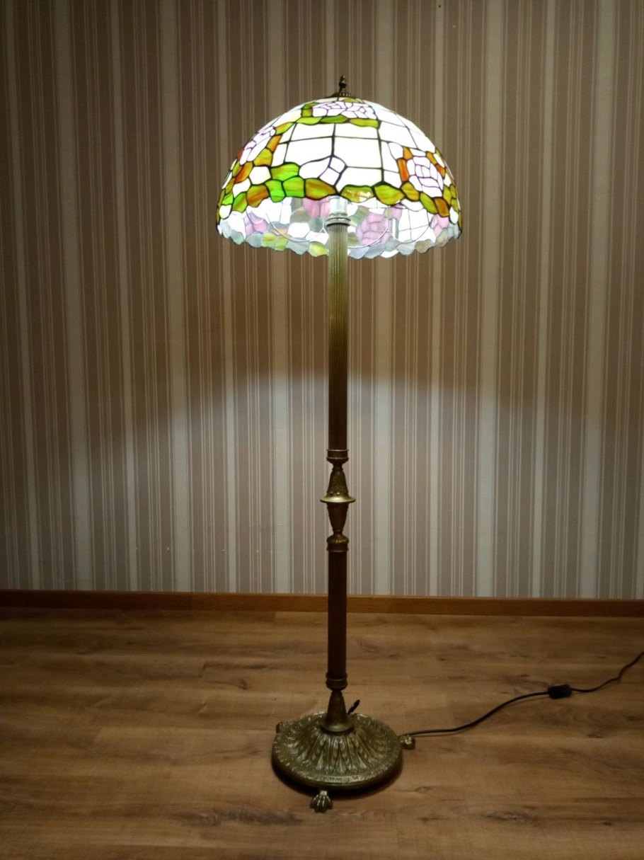 Этнический интерьер растения