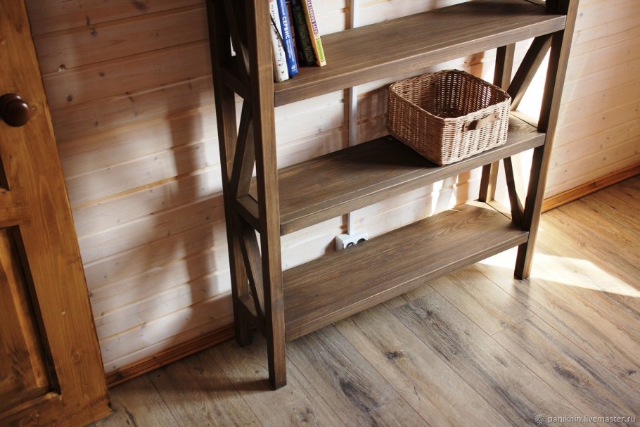 Этажерка из дерева