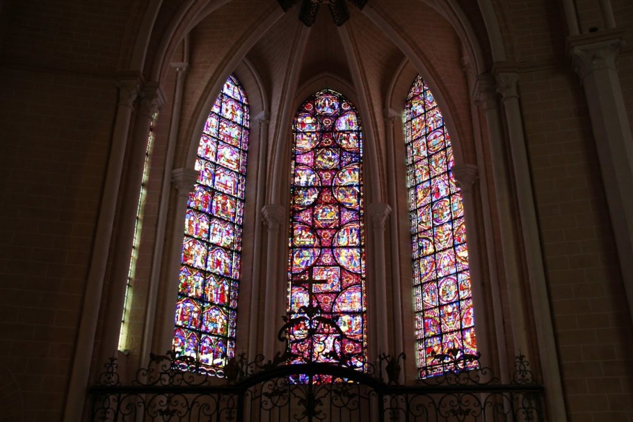 Готический собор в Шартре