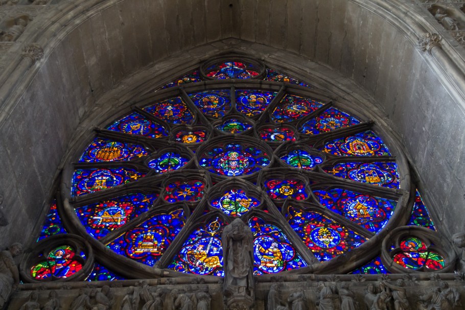 Миланский собор витражи