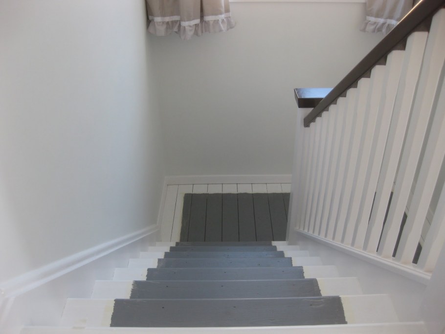 Интерьер подъезда жилого дома