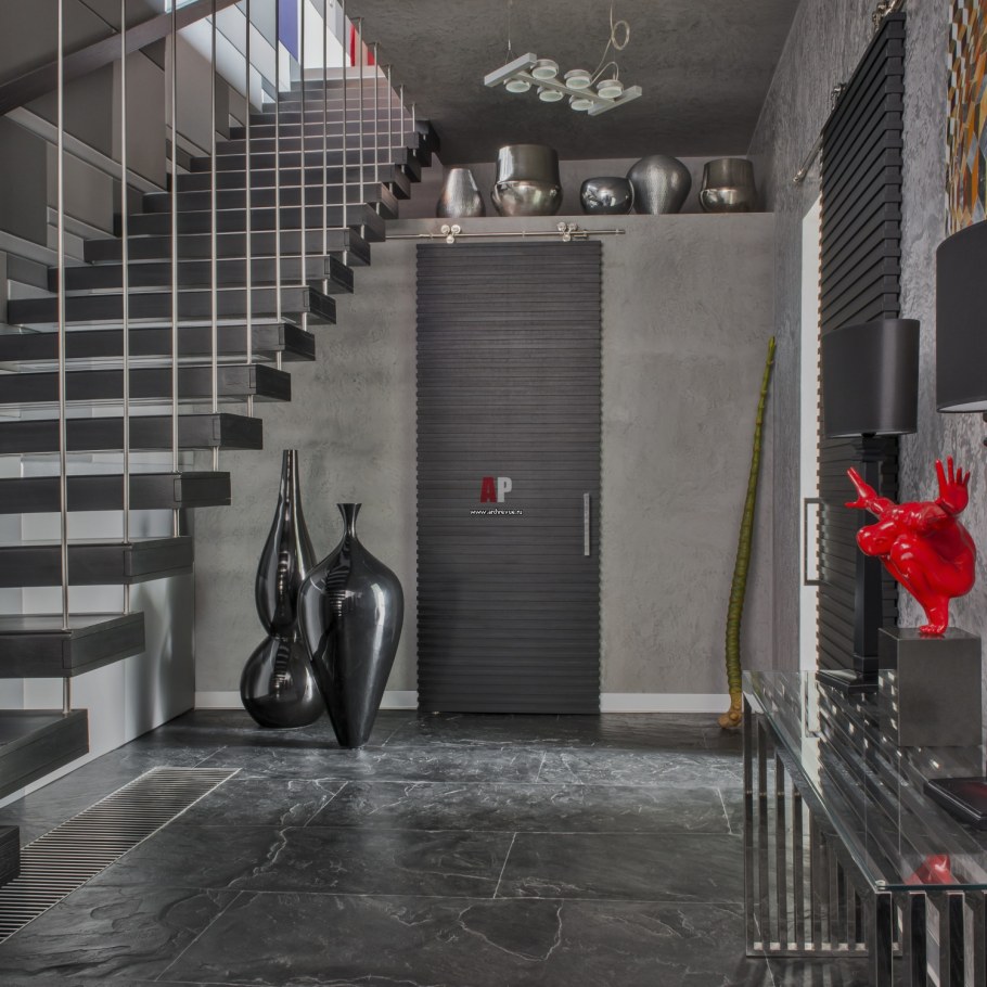 Подсветка картин в коридоре