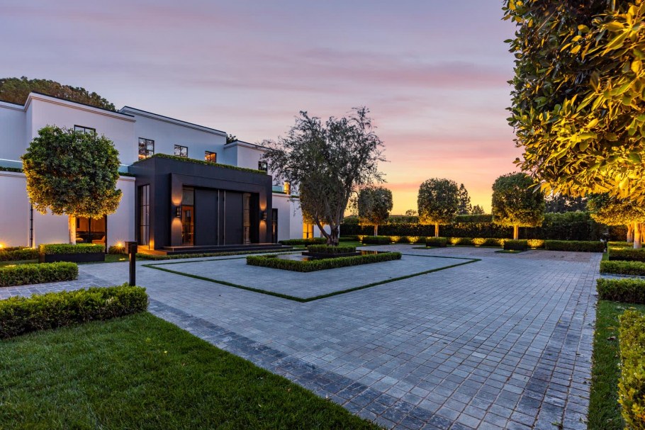 1261 Angelo Dr, Beverly Hills, CA 90210, США