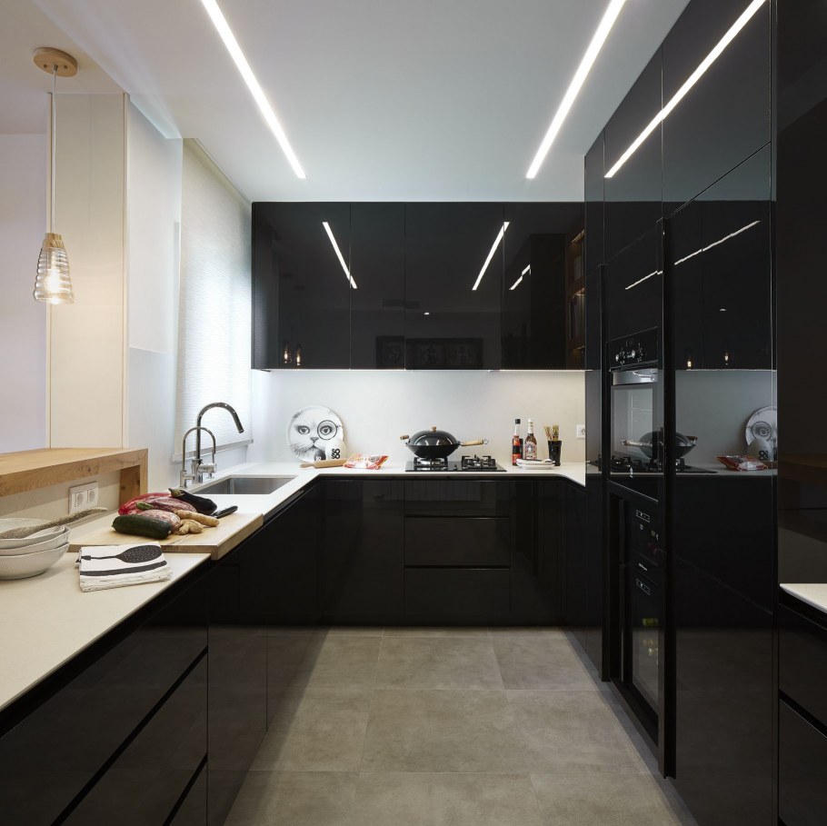 Кухня черный глянец