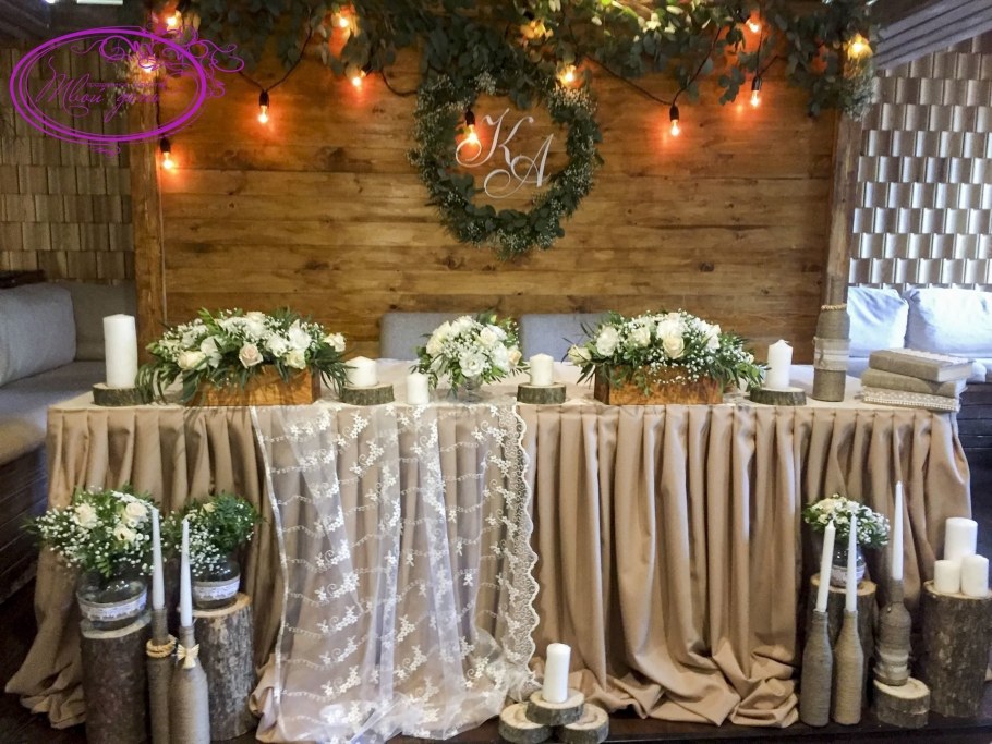 Банкетный зал в стиле рустик