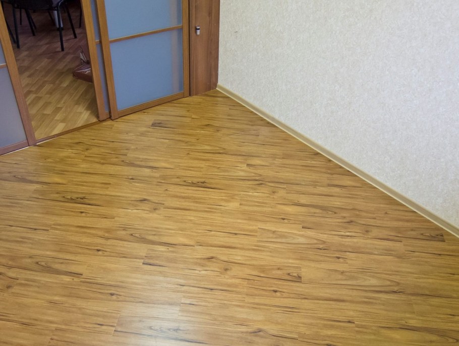 Укладка ламината