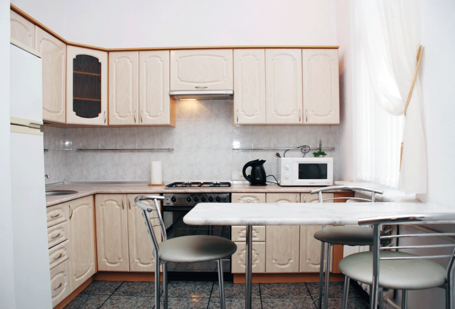 Кухонный гарнитур для кухни 6 кв.м