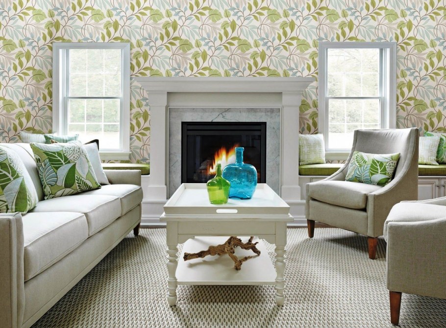 Обои для гостиной с камином