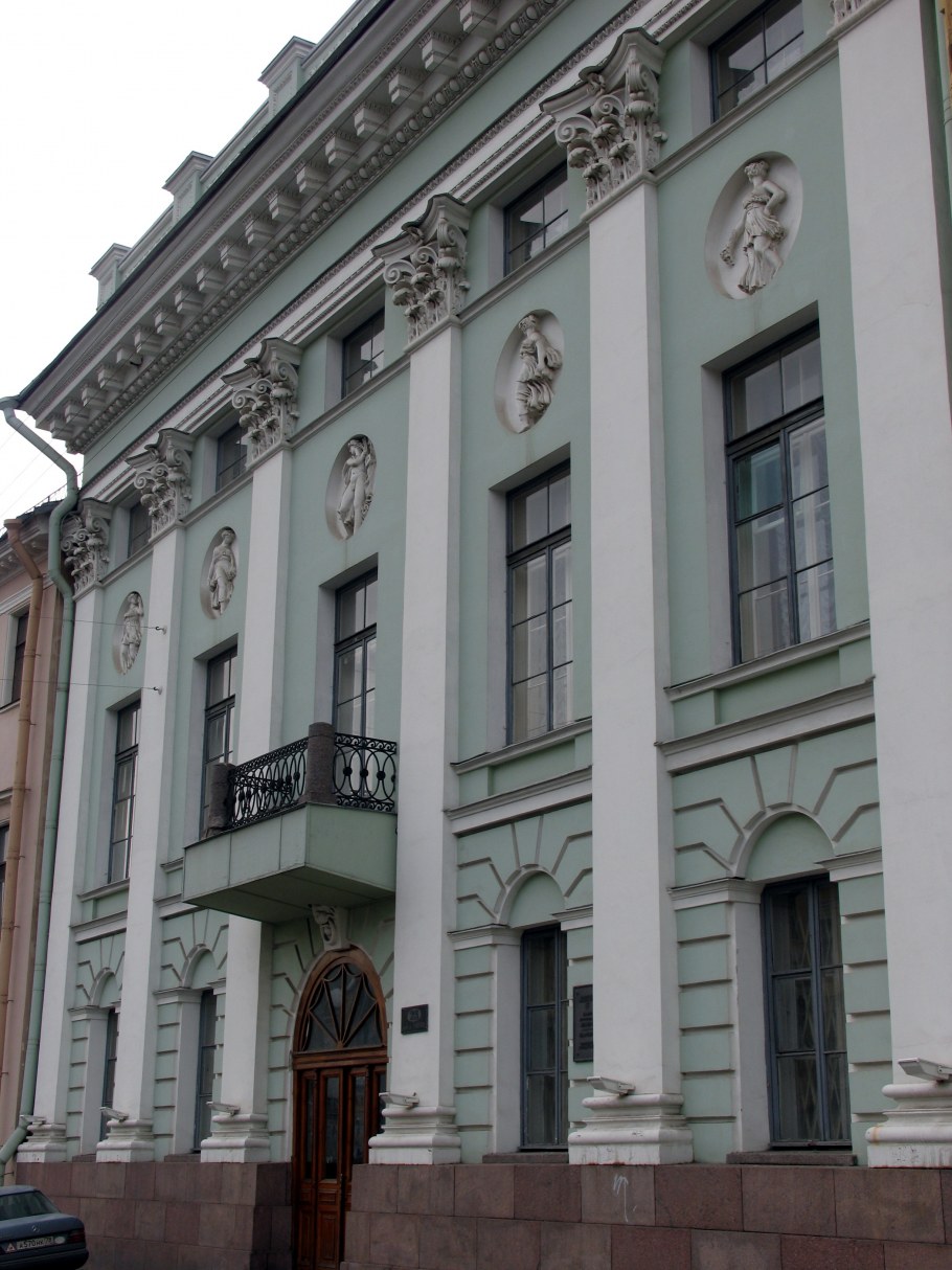 Улица Адмирала Лазарева дом 26