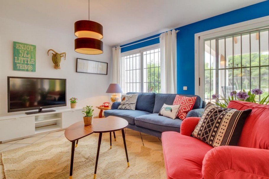 Комплиментарное сочетание цветов в интерьере