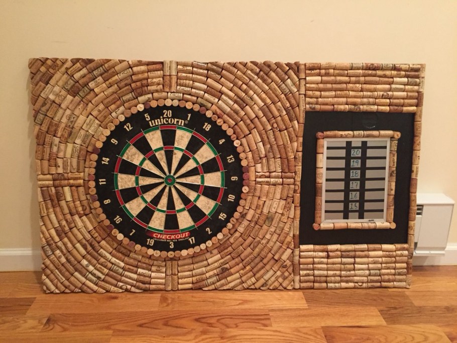 Декор из винных пробок в интерьере