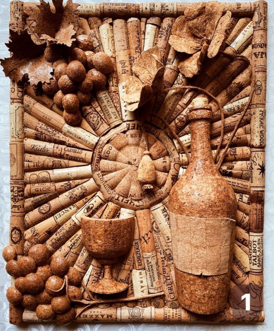 Панно из винных пробок