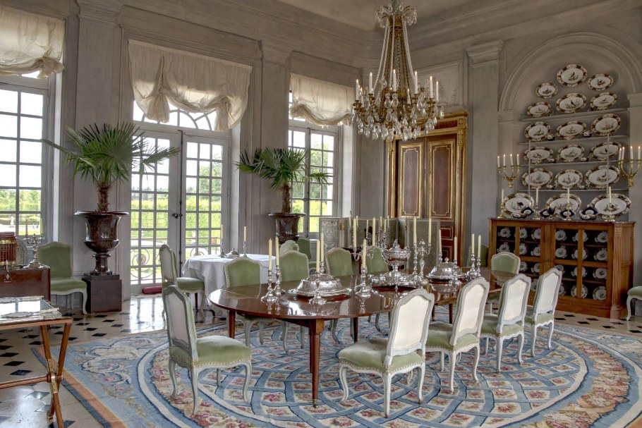 Дворец Шато дю ШАМП де Батай интерьеры