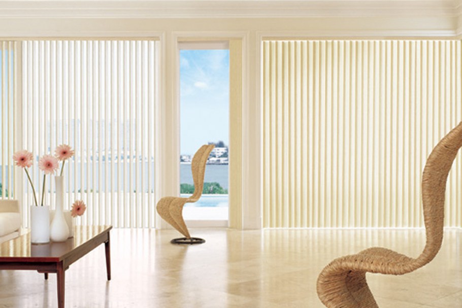 Вертикальные жалюзи в интерьере