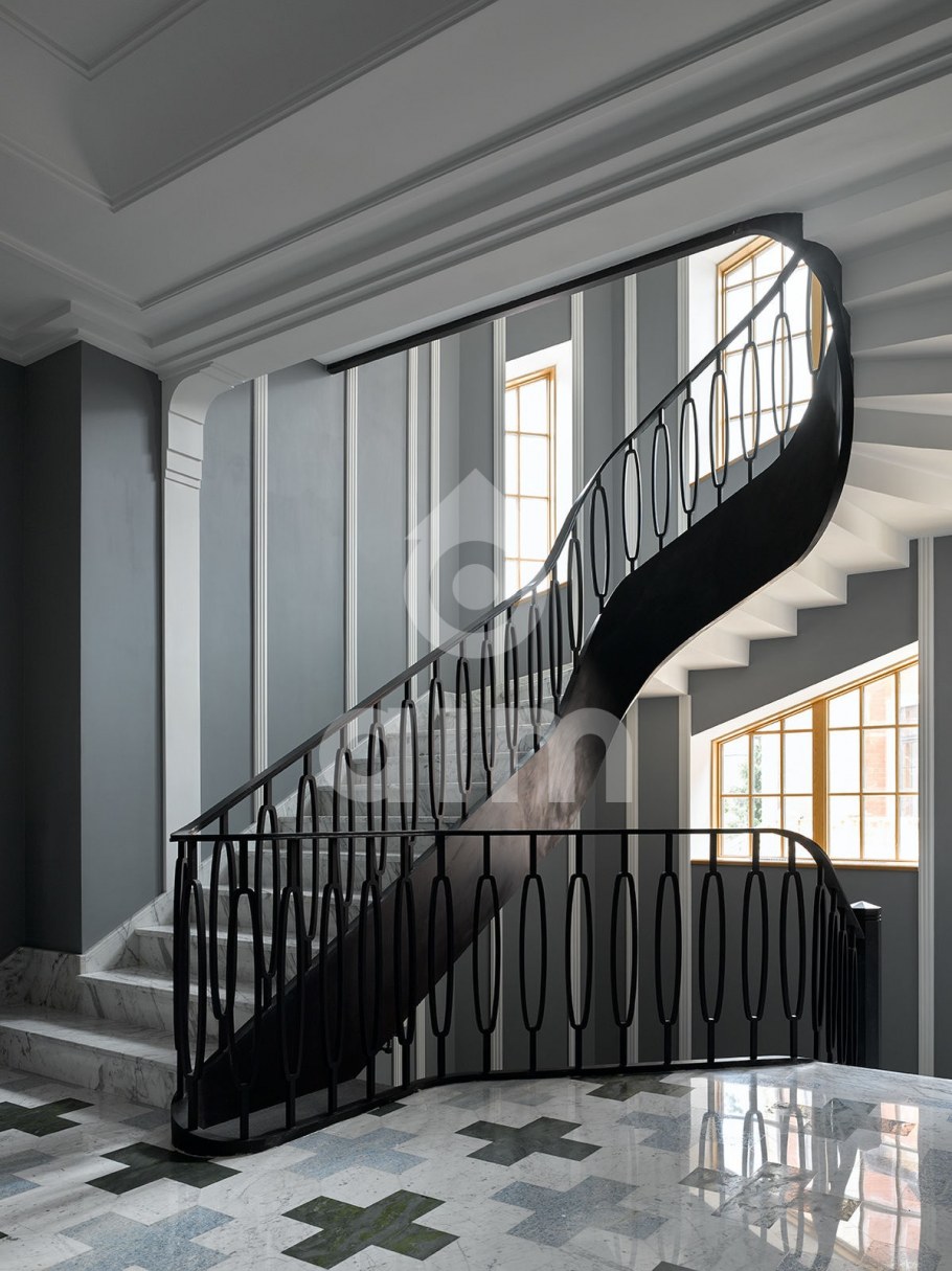 Настенное панно из металла Uttermost