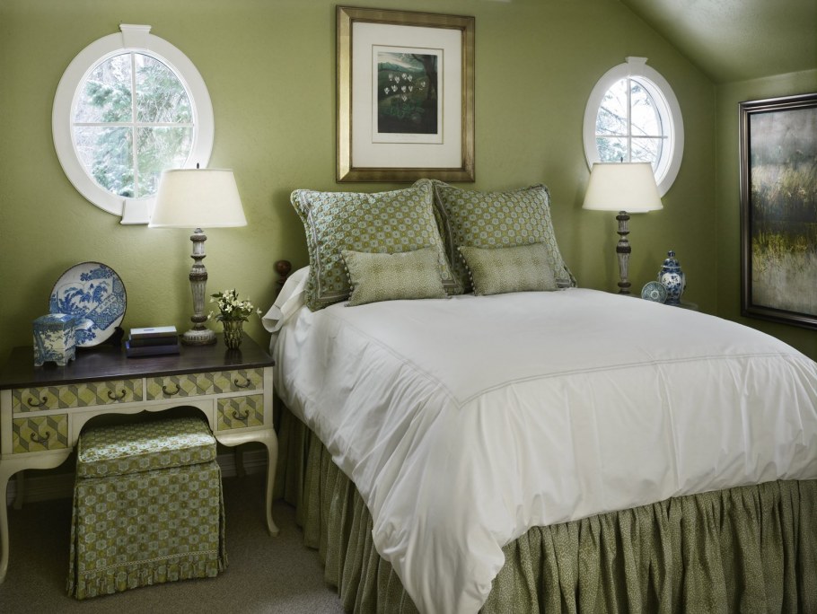 Травяной, изумрудный, малахитовый