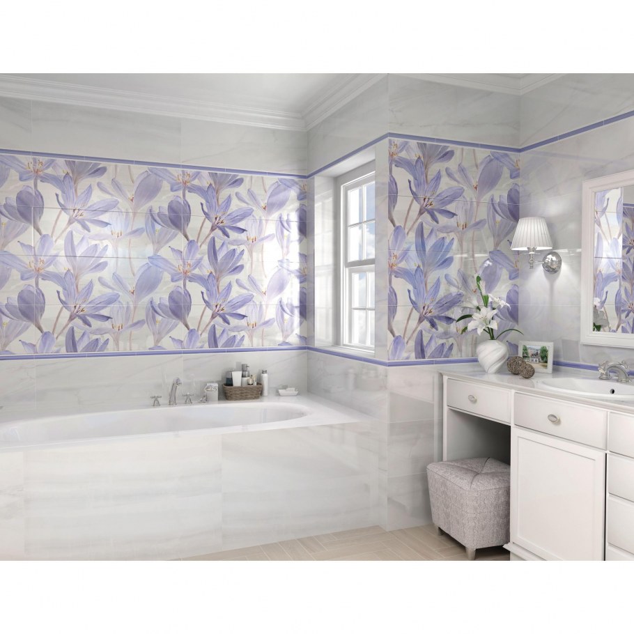 Санузел с панно из мозаики сады Моне