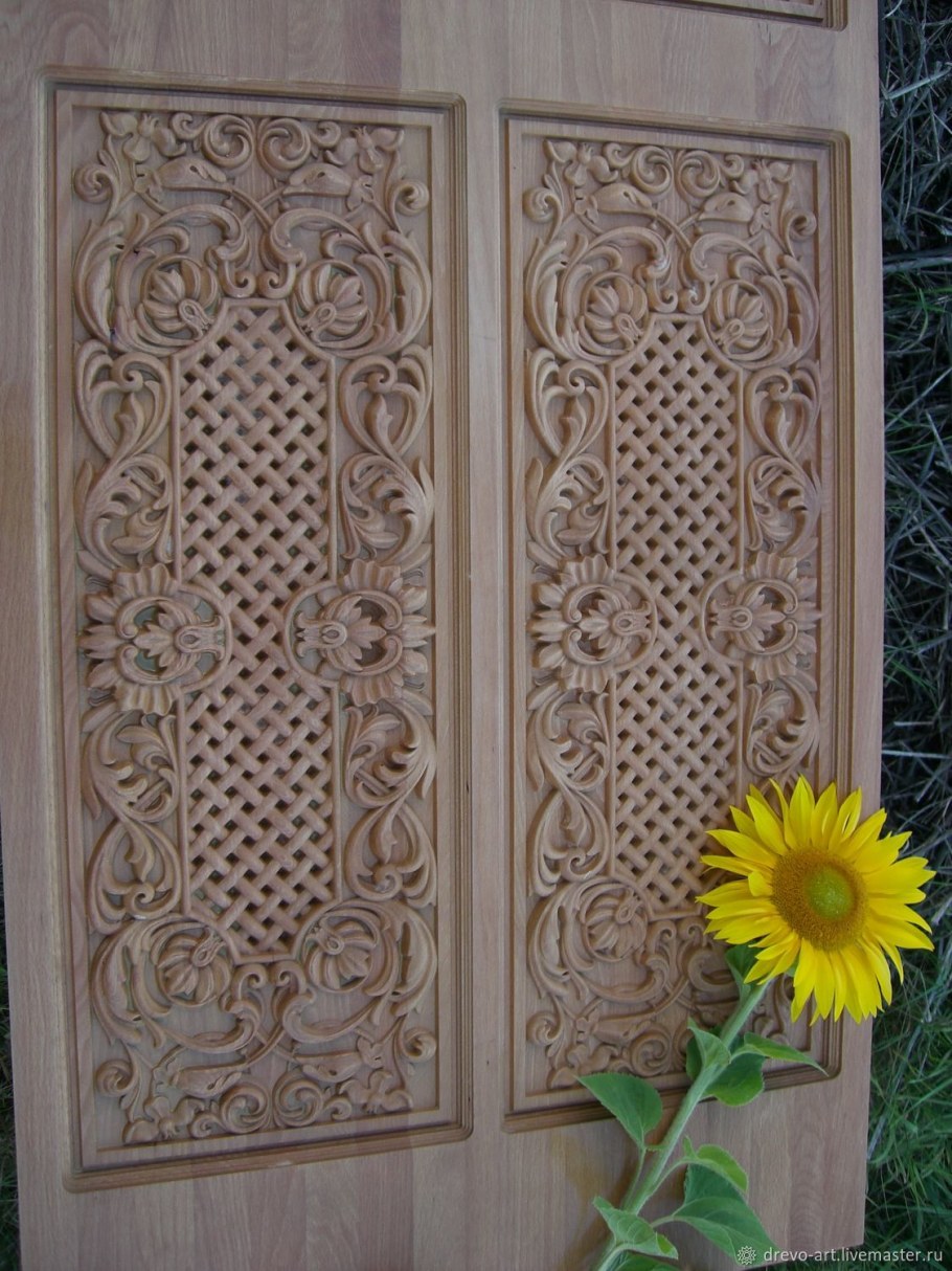 Дверь резной массив Юниснаб