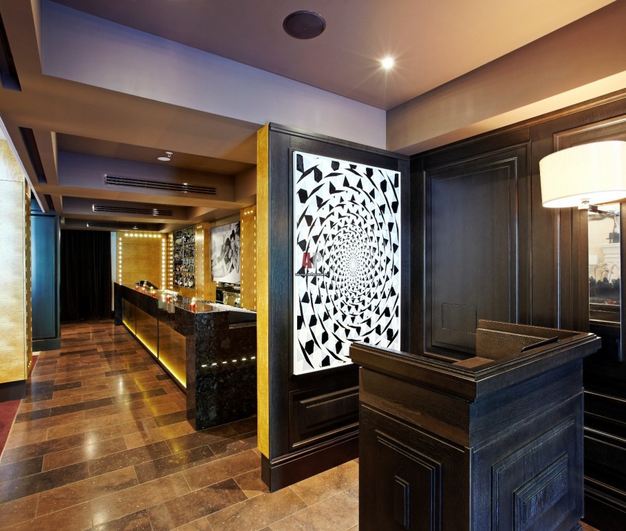 Входная зона кафе