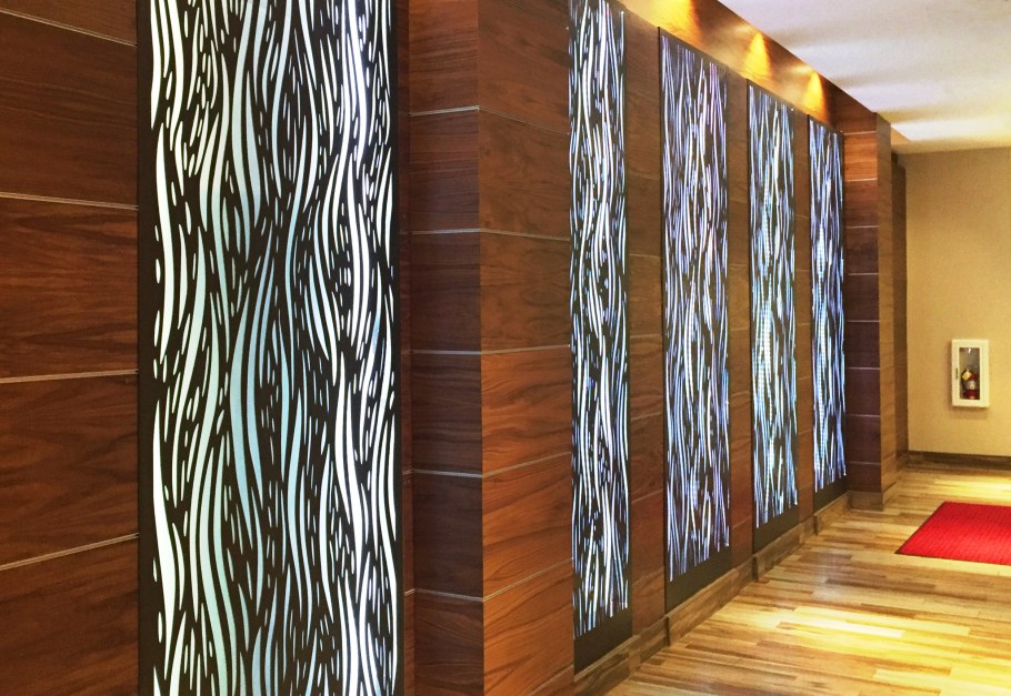 Декоративные реечные панели