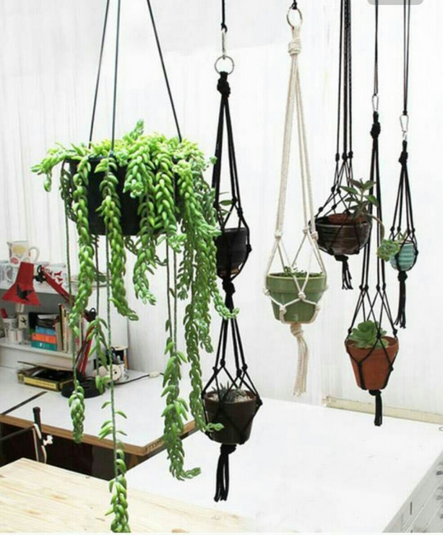 Кашпо подвесное на стену