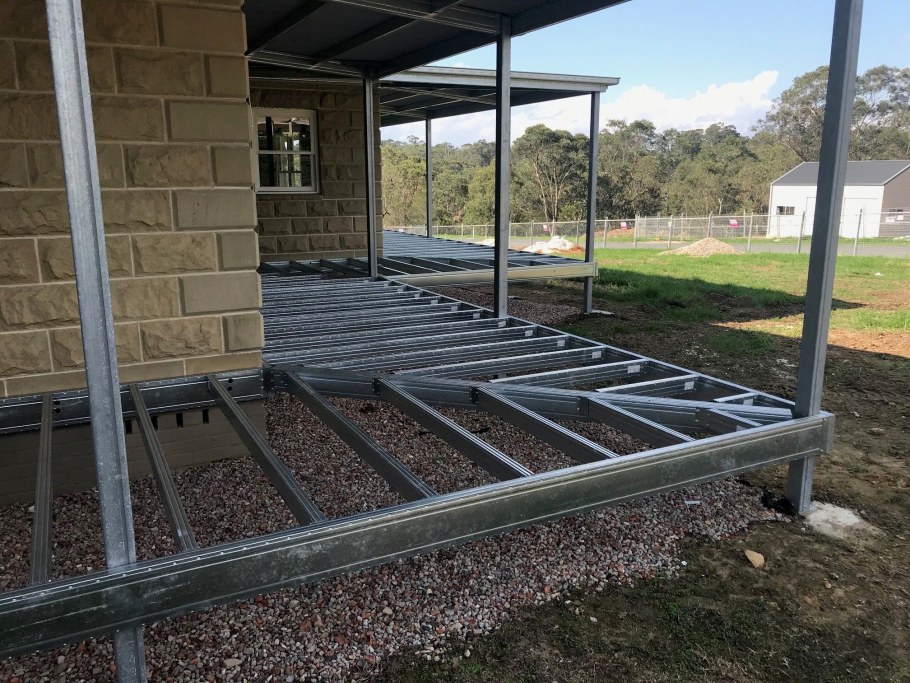 Каркас террасы из металла